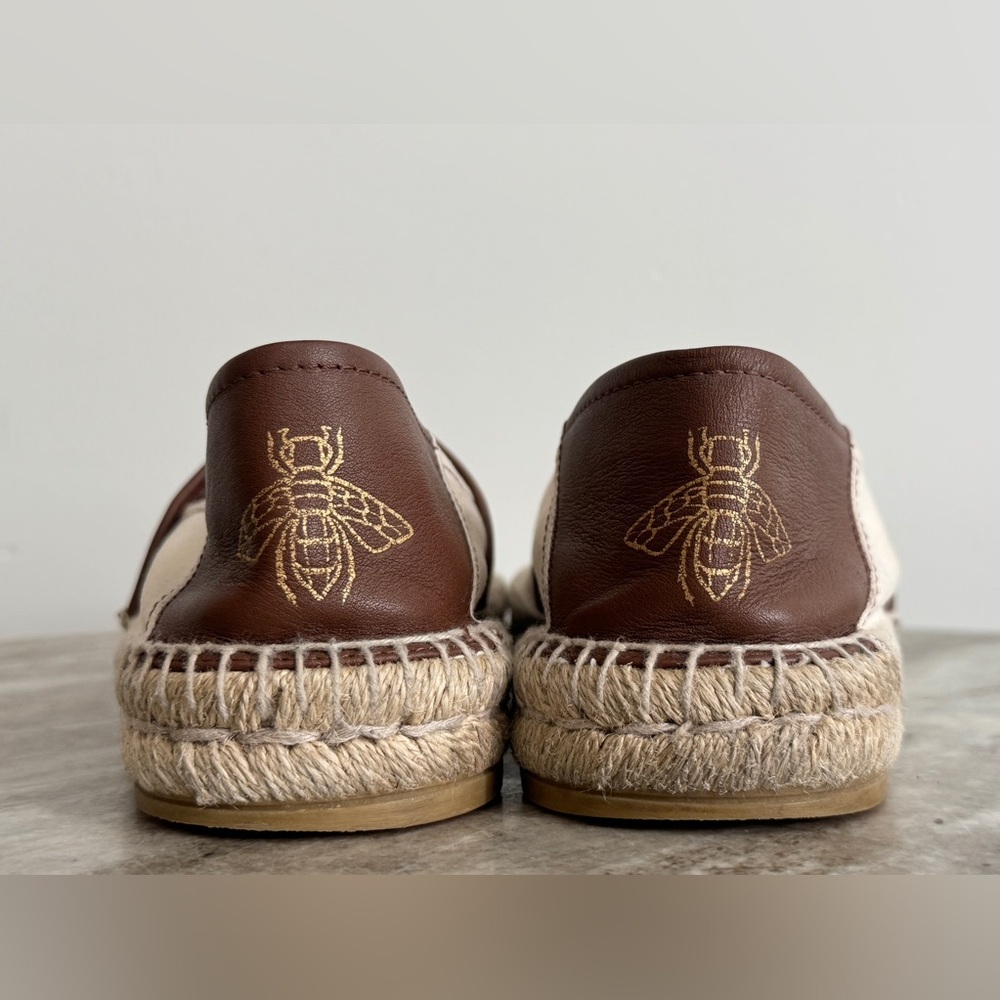 GUCCI Espadrilles Beige/ Cream Canvas With Web & Logo Leather Trim  7  / 7.5 US - Picture 7 of 13